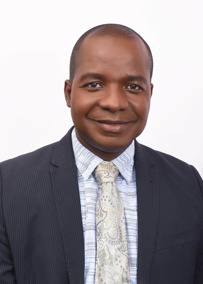 Dr. Abunyewa, Founder & Medical Director
